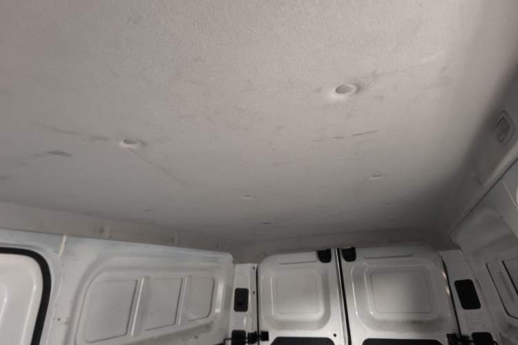 Used Ruichi EC75 2024 Pioneer Model I 41.5 kWh Headliner