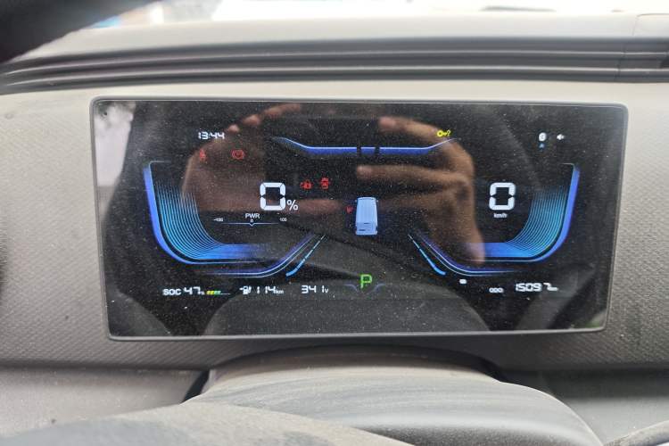 Used Ruichi EC75 2024 Pioneer Model I 41.5 kWh Instrument Cluster