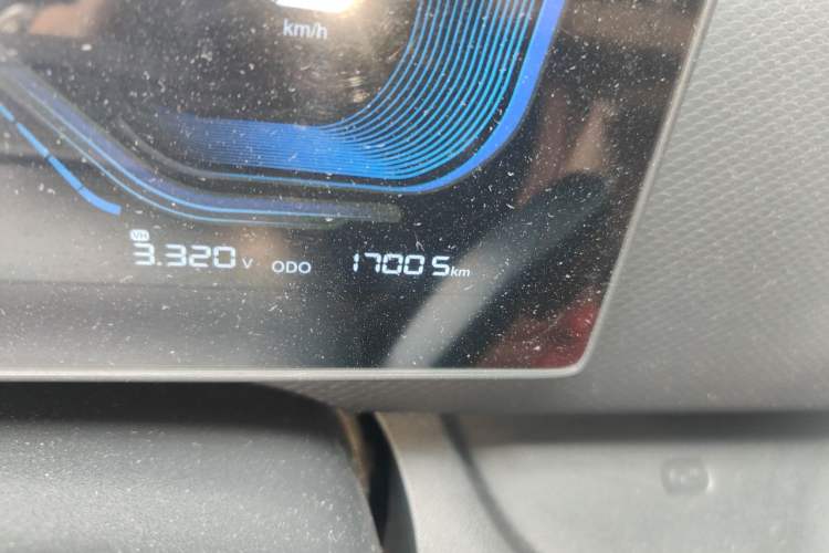 Used Ruichi EC75 2024 Pioneer Model I 50.38 kWh Odometer Close Up