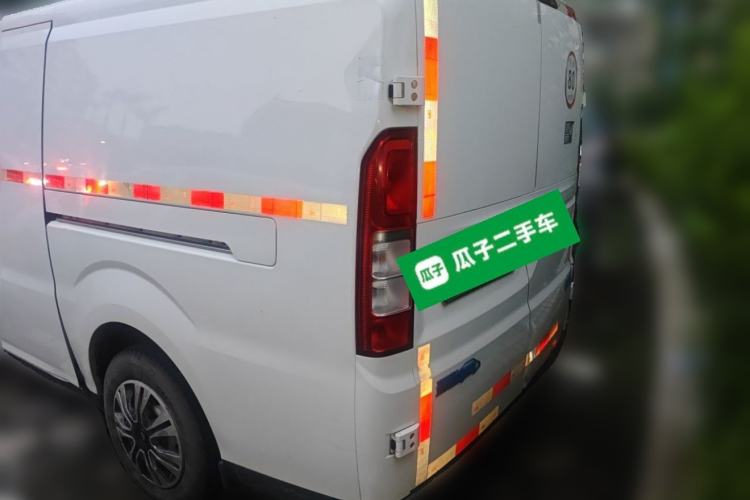 Used Ruichi EC75 2024 Beyond Edition I 50.38 kWh Rear Left 45 Deg