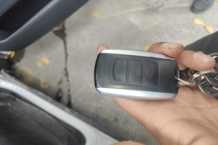 Used Ruichi EC75 2024 Pioneer Model I 50.38 kWh Vehicle Key
