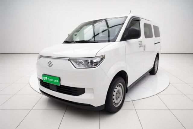 Used Ruichi EC75 2025 Model Passenger Vehicle Smart Driving Edition Pioneer I 41.5 kWh