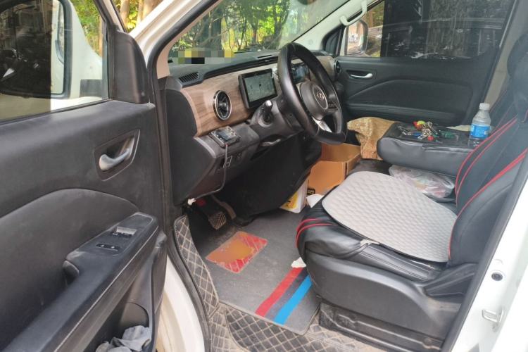 Used Ruichi EC75 2025 Smart Drive Ultra-Charging Version Beyond Edition II 50.1 kWh Driver Seat