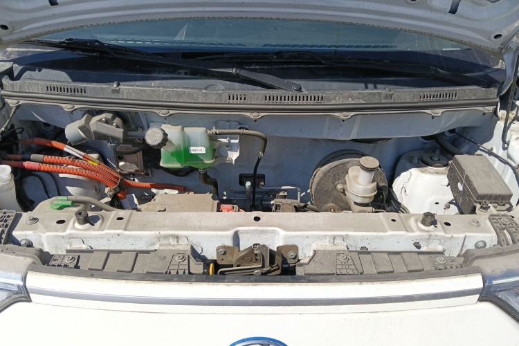 Used Ruichi EC75 2025 Ultra-Charging Version Pioneer II Type 50.1 kWh Engine Bay