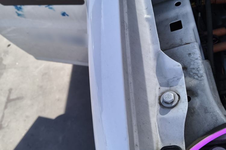 Used Ruichi EC75 2025 Smart Drive Ultra-Charging Version Beyond Edition II 50.1 kWh Engine Bay Right