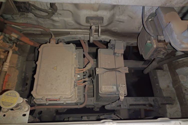 Used Ruichi EC75 2025 Smart Drive Edition Pioneer Type I 41.85 kWh Engine Bay
