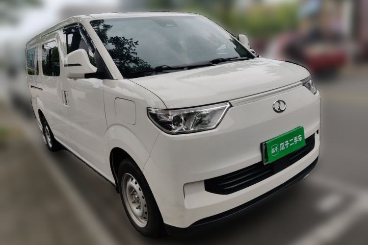 Used Ruichi EC75 2025 Model Passenger Vehicle Smart Driving Ultra-Charging Edition, Pioneer Type I, 52.16 kWh Exterior 2