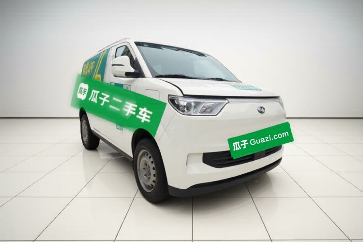 Used Ruichi EC75 2025 Intelligent Driving Ultra-Charging Version Pioneer II Type 50.1 kWh Exterior 2