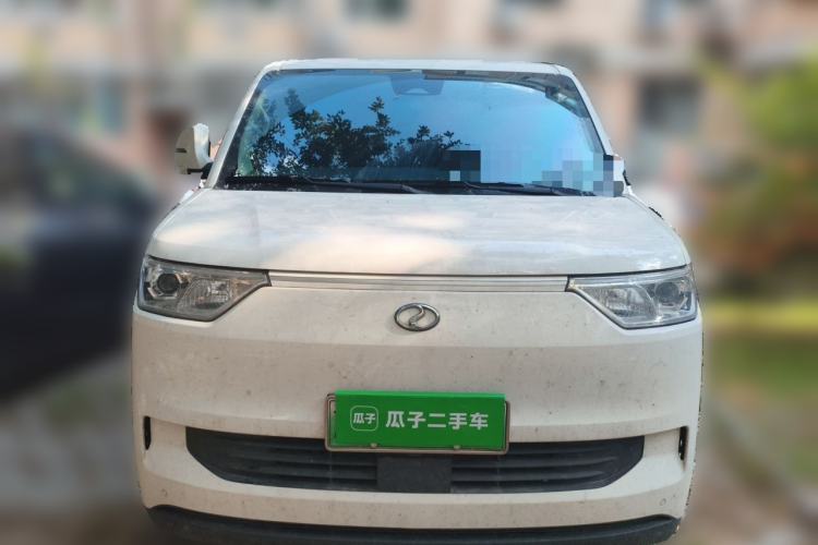 Used Ruichi EC75 2025 Smart Drive Ultra-Charging Version Beyond Edition II 50.1 kWh Front