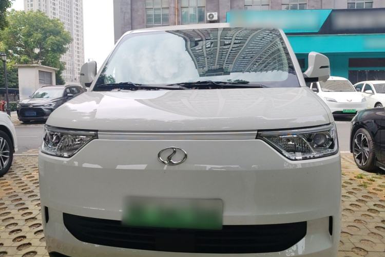 Used Ruichi EC75 2025 Model Passenger Vehicle Smart Driving Ultra-Charging Edition, Pioneer Type I, 52.16 kWh Front