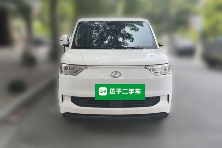 Used Ruichi EC75 2025 Model Passenger Vehicle Smart Driving Ultra-Charging Edition, Pioneer Type I, 52.16 kWh Front