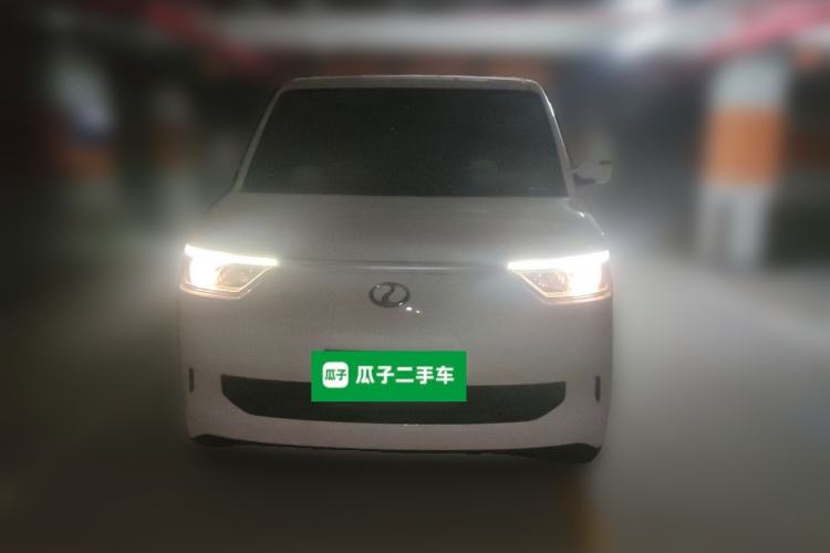 Used Ruichi EC75 2025 Model Passenger Vehicle Smart Driving Ultra-Charging Edition, Pioneer Type I, 52.16 kWh Front