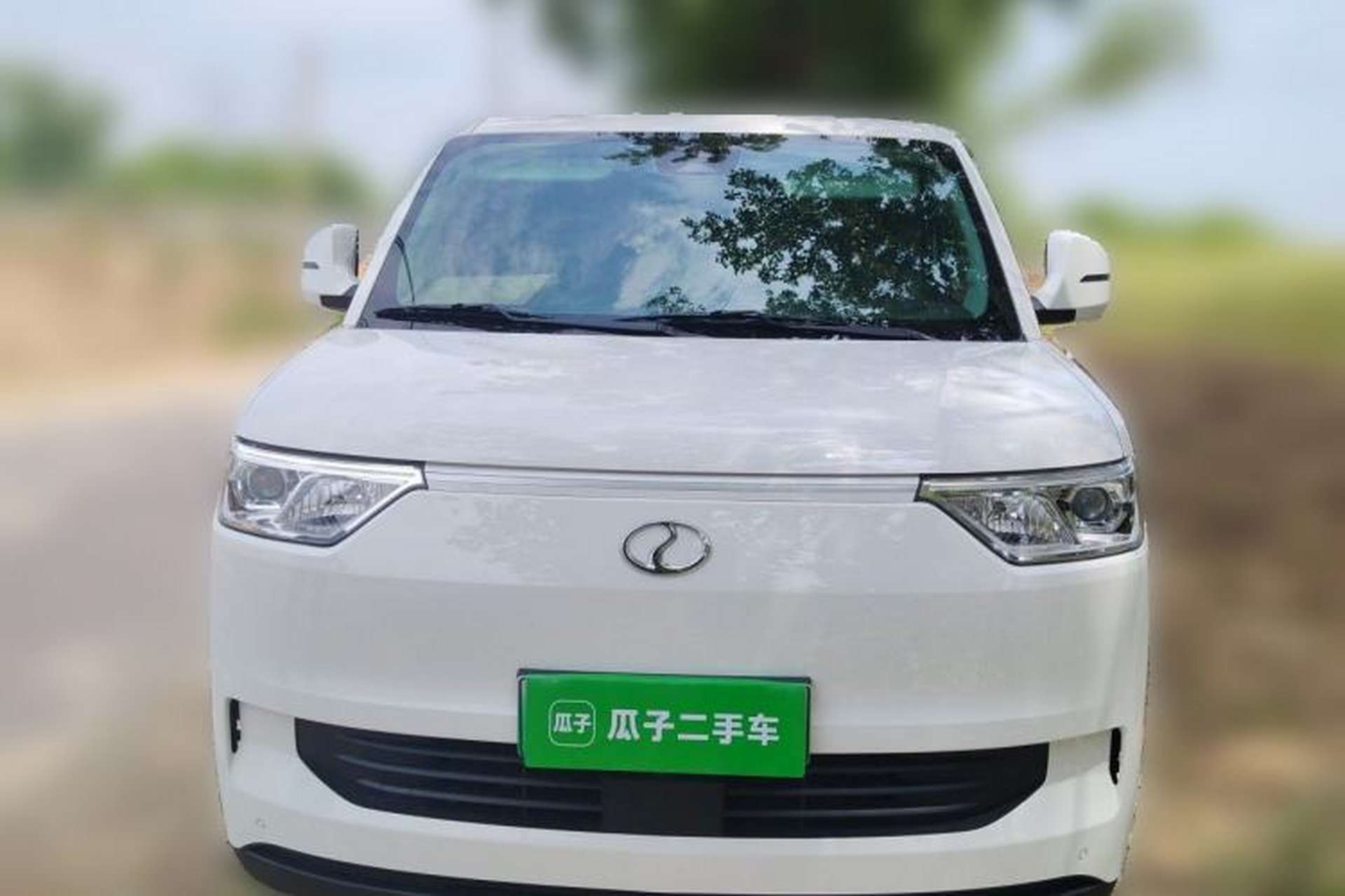 Used Ruichi EC75 2025 Model Passenger Vehicle Smart Driving Ultra-Charging Edition Superior II 50.1 kWh Front