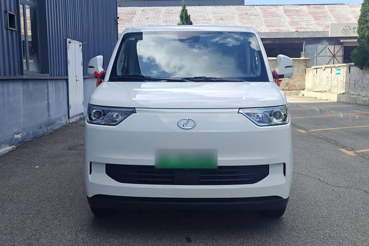 Used Ruichi EC75 2025 Model Passenger Vehicle Smart Driving Ultra-Charging Edition, Pioneer Type I, 52.16 kWh Front
