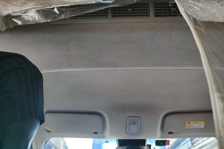 Used Ruichi EC75 2025 Model Passenger Vehicle Smart Driving Ultra-Charging Edition Superior I 52.16 kWh Headliner
