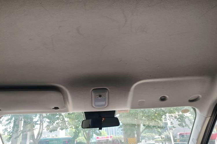Used Ruichi EC75 2025 Model Passenger Vehicle Smart Driving Ultra-Charging Edition, Pioneer Type I, 52.16 kWh Headliner