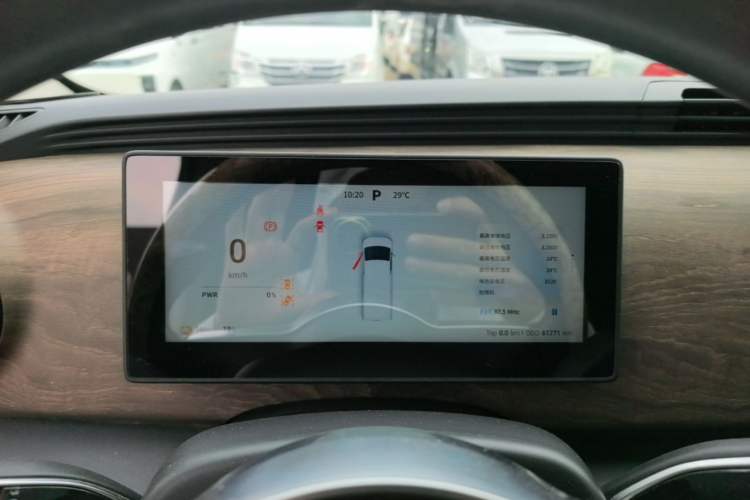 Used Ruichi EC75 2025 Smart Drive Edition Pioneer Type I 50.38 kWh Instrument Cluster