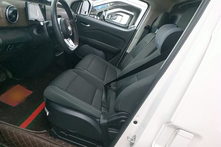 Used Ruichi EC75 2025 Intelligent Driving Ultra-Charging Version Pioneer II Type 50.1 kWh Left Front Seat
