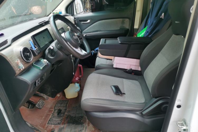 Used Ruichi EC75 2025 Model Passenger Vehicle Smart Driving Edition Pioneer I 41.5 kWh Left Front Seat
