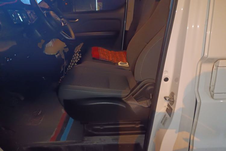 Used Ruichi EC75 2025 Smart Drive Edition Pioneer Type I 41.85 kWh Left Front Seat