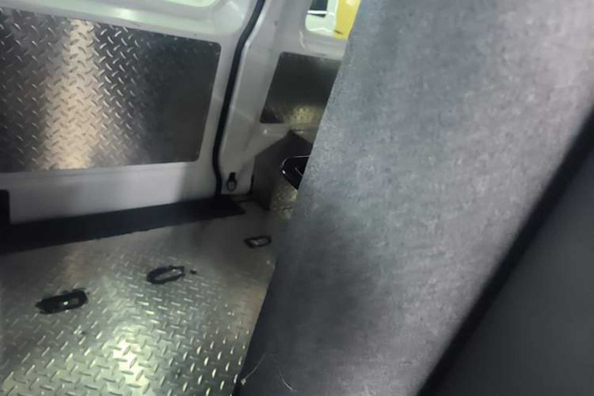 Used Ruichi EC75 2025 Model Passenger Vehicle Smart Driving Ultra-Charging Edition, Pioneer Type I, 52.16 kWh Left Rear Seat