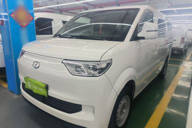 Used Ruichi EC75 2025 Model Passenger Vehicle Smart Driving Ultra-Charging Edition, Pioneer Type I, 52.16 kWh