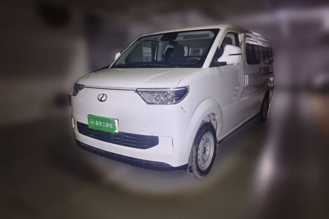 Used Ruichi EC75 2025 Model Passenger Vehicle Smart Driving Ultra-Charging Edition, Pioneer Type I, 52.16 kWh