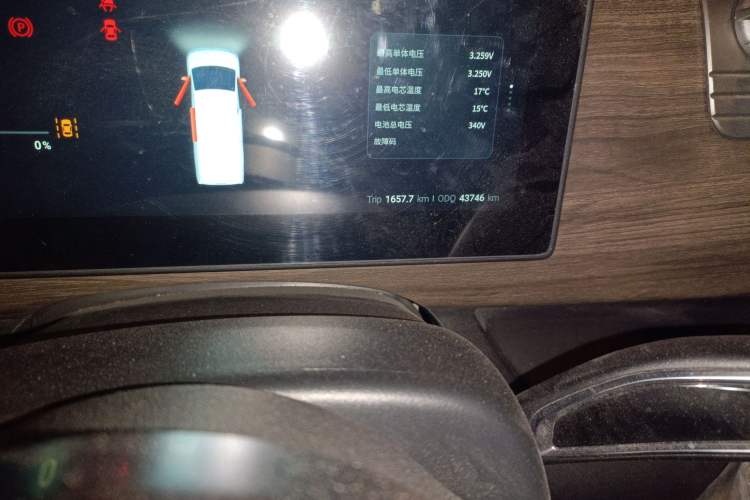 Used Ruichi EC75 2025 Smart Drive Edition Pioneer Type I 41.85 kWh Odometer Close Up