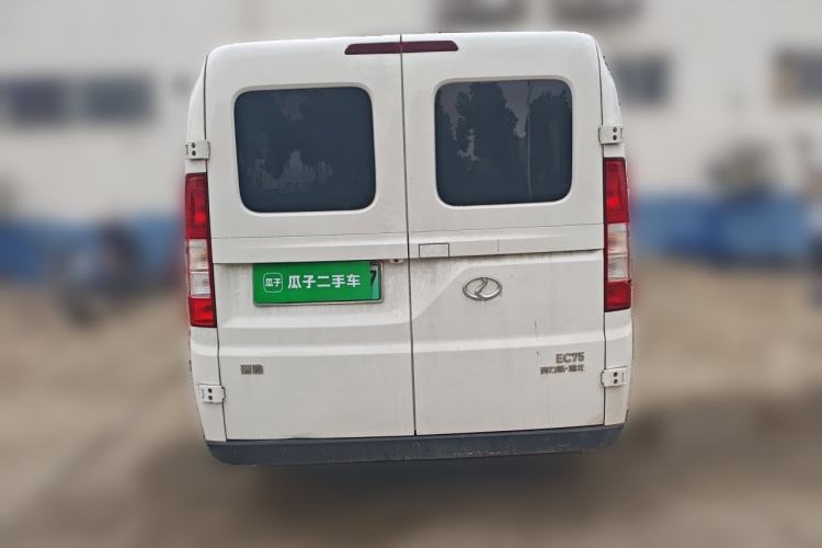 Used Ruichi EC75 2025 Model Passenger Vehicle Smart Driving Ultra-Charging Edition, Pioneer Type I, 52.16 kWh Rear