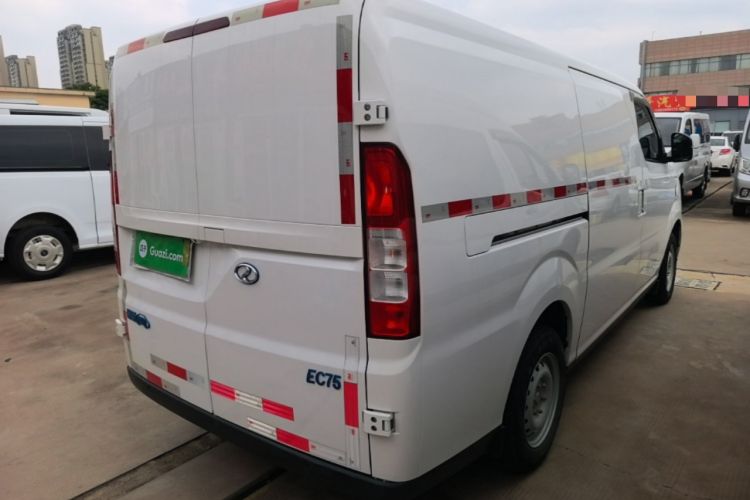 Used Ruichi EC75 2025 Smart Drive Edition Pioneer Type I 50.38 kWh Rear Right 45 Deg