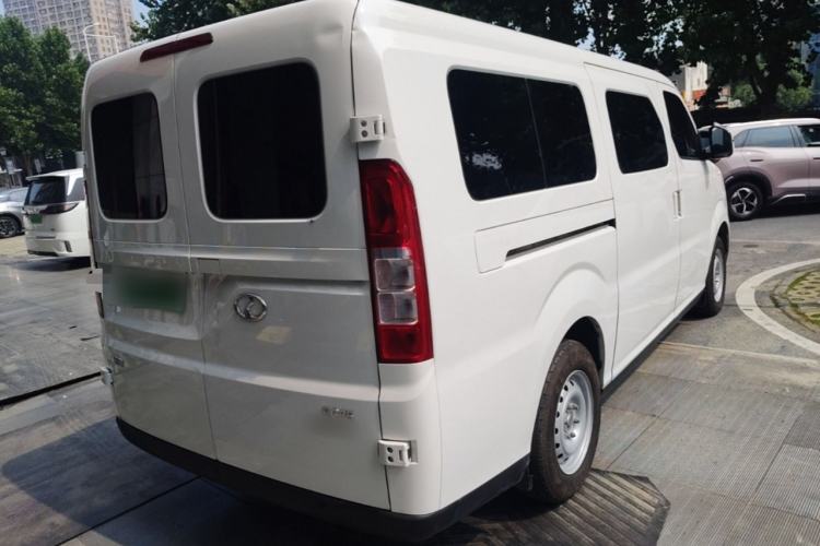 Used Ruichi EC75 2025 Model Passenger Vehicle Smart Driving Ultra-Charging Edition, Pioneer Type I, 52.16 kWh Rear Right 45 Deg