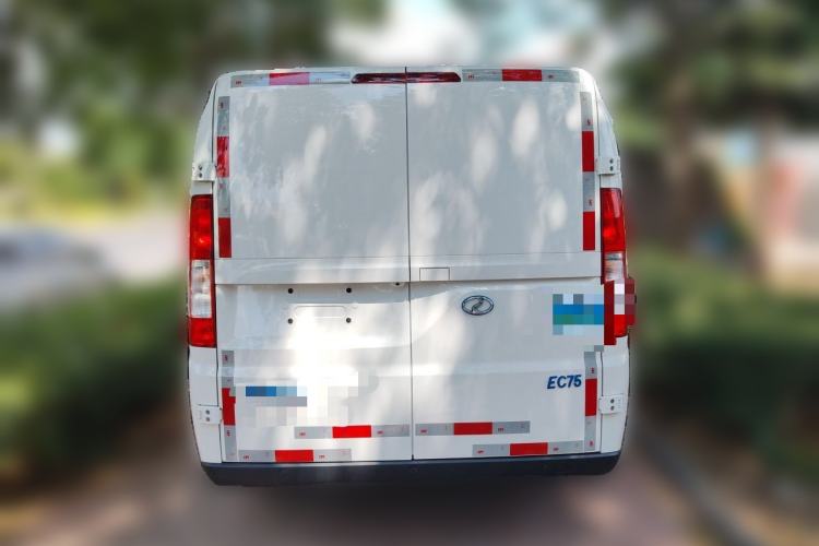 Used Ruichi EC75 2025 Model Freight Vehicle Smart Driving Ultra-Charging Edition Superior I 52.16 kWh Rear