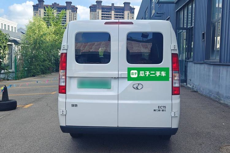 Used Ruichi EC75 2025 Model Passenger Vehicle Smart Driving Ultra-Charging Edition, Pioneer Type I, 52.16 kWh Rear