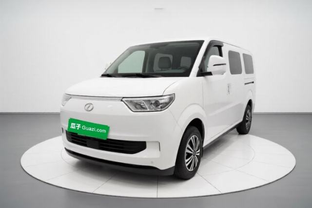 Ruichi EC75 2025 Model Passenger Vehicle Smart Driving Ultra-Charging Edition Superior II 50.1 kWh de segunda mano