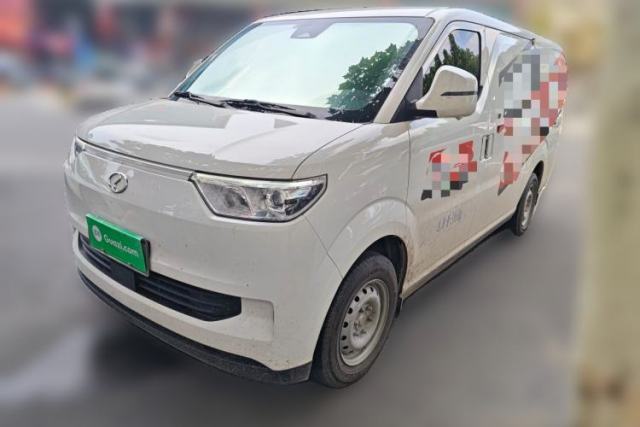 Used Ruichi EC75 2026 Model Freight Vehicle Smart Driving Ultra-Charging Edition Pioneer I