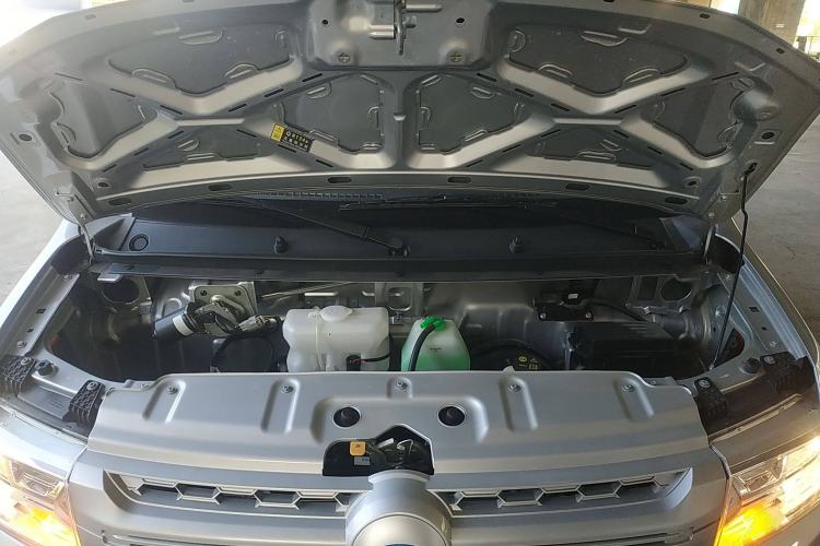 Used Ruichi ED71 2022 ED71 Cargo Pioneer Model I Engine Bay