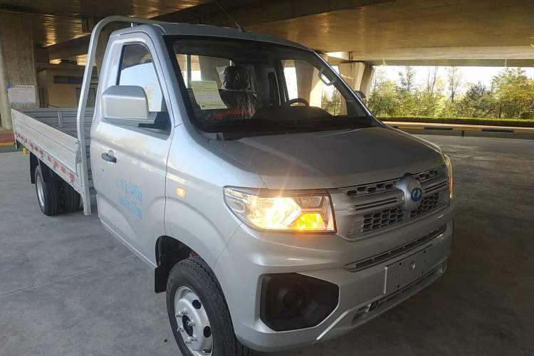 Used Ruichi ED71 2022 ED71 Cargo Pioneer Model I Exterior 2