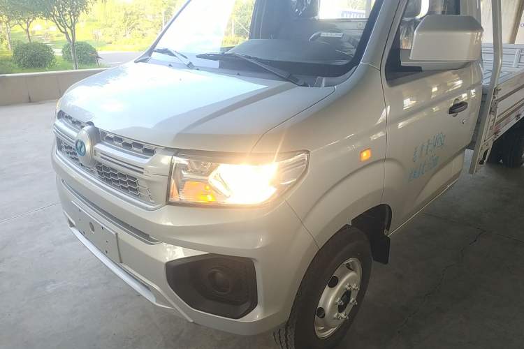 Used Ruichi ED71 2022 ED71 Cargo Pioneer Model I Left Front Headlight