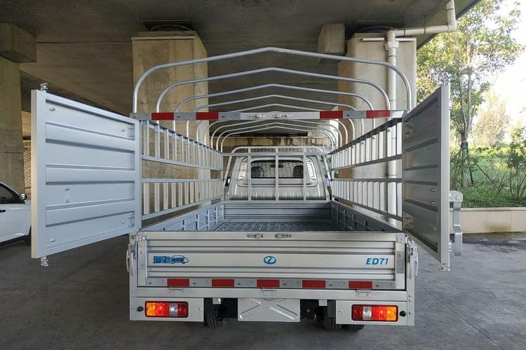 Used Ruichi ED71 2022 ED71 Side-Board Truck Pioneer Model I Trunk