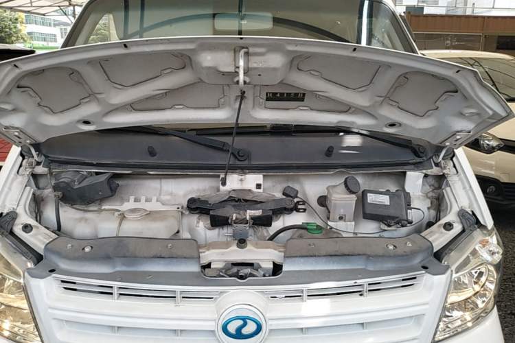 Used Ruichi EK07S 2020 Standard Edition 31.25 kWh Engine Bay