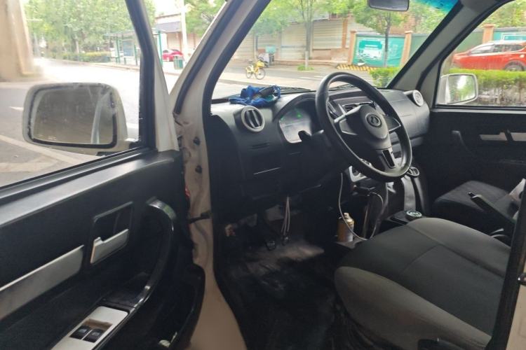 Used Ruichi EK07S 2020 Standard Edition 31.25 kWh Interior 3