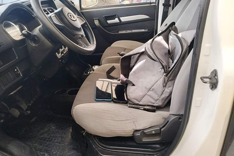 Used Ruichi EK07S 2020 Standard Edition 31.25 kWh Left Front Seat