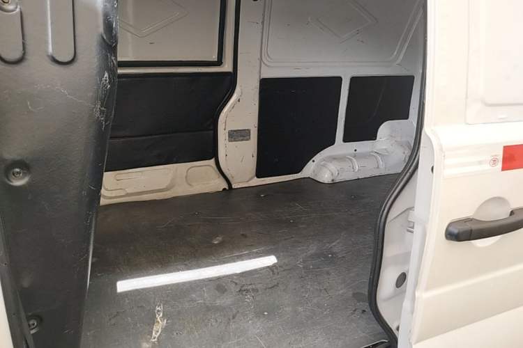 Used Ruichi EK07S 2020 Standard Edition 31.25 kWh Left Rear Seat