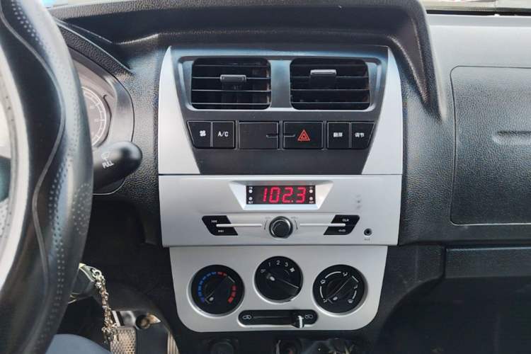 Used Ruichi EK07S 2021 Standard Edition 31.25 kWh Audio And AC Panel