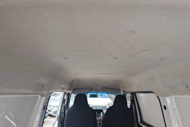 Used Ruichi EK07S 2022 Standard Edition 31.25 kWh Headliner