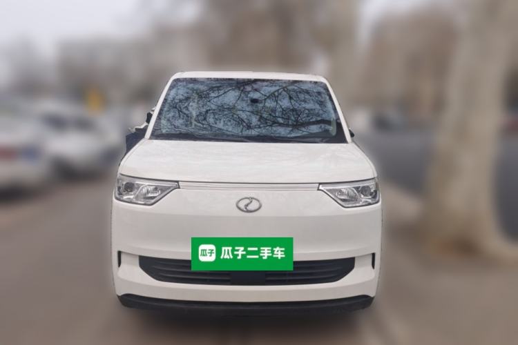 Used Ruichi R5 2025 Model Passenger Vehicle Smart Driving Ultra-Charging Edition, Pioneer Type I Front