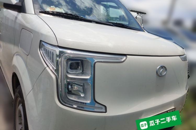 Used Ruichi R5 2025 Model, Freight Smart Charging Edition, Pioneer Type II Front