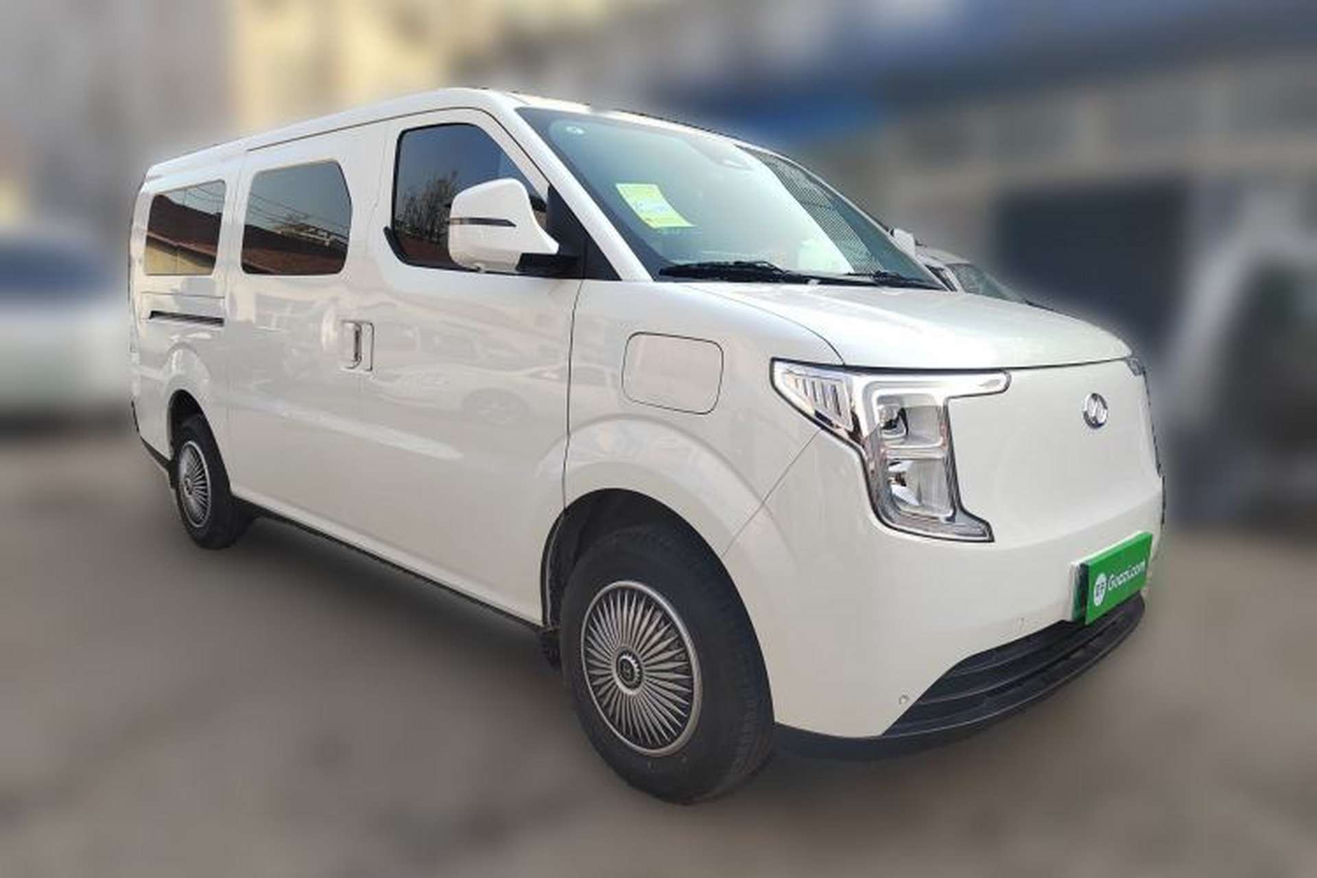 Used Ruichi R5 2025 Model Passenger Vehicle Smart Driving Ultra-Charging Edition, Beyond Type I Front Right 45 Deg