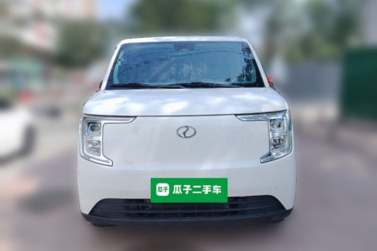 Used Ruichi R5 2025 Model, Passenger Smart Charging Edition, Pioneer Type II Front