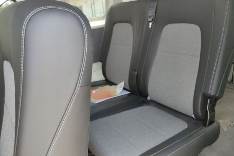 Used Ruichi R5 2025 Model, Freight Smart Charging Edition, Pioneer Type II Left Rear Seat